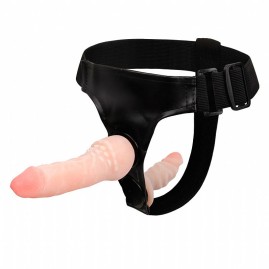  P�nis em Cyberskin Duplo com Cinta em Couro - Imita a Textura da Pele - BAILE